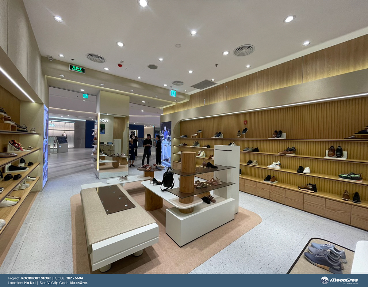 ROCKPORT SHOP HN-06.jpg